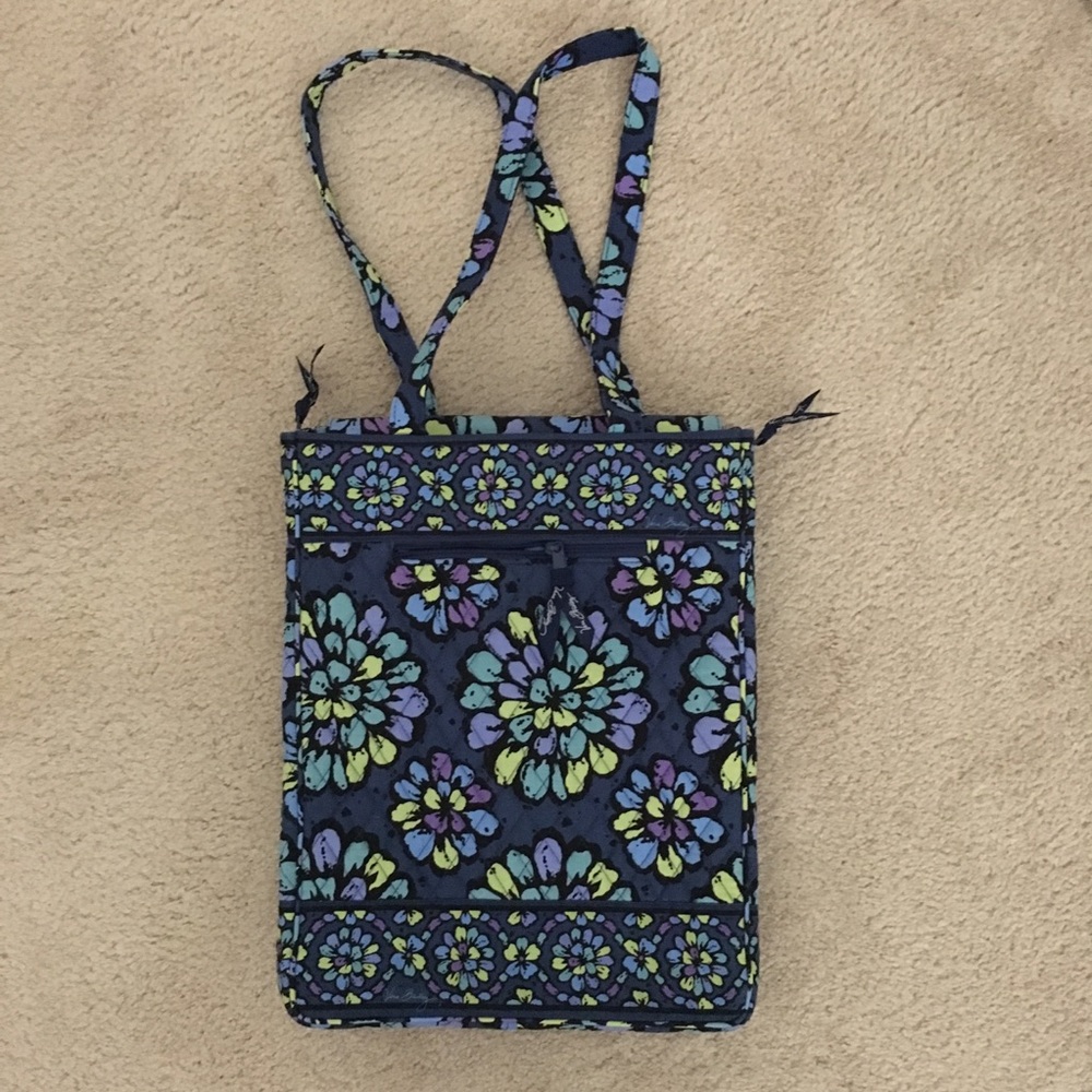 Vera Bradley Indigo Pop pattern laptop case/purse